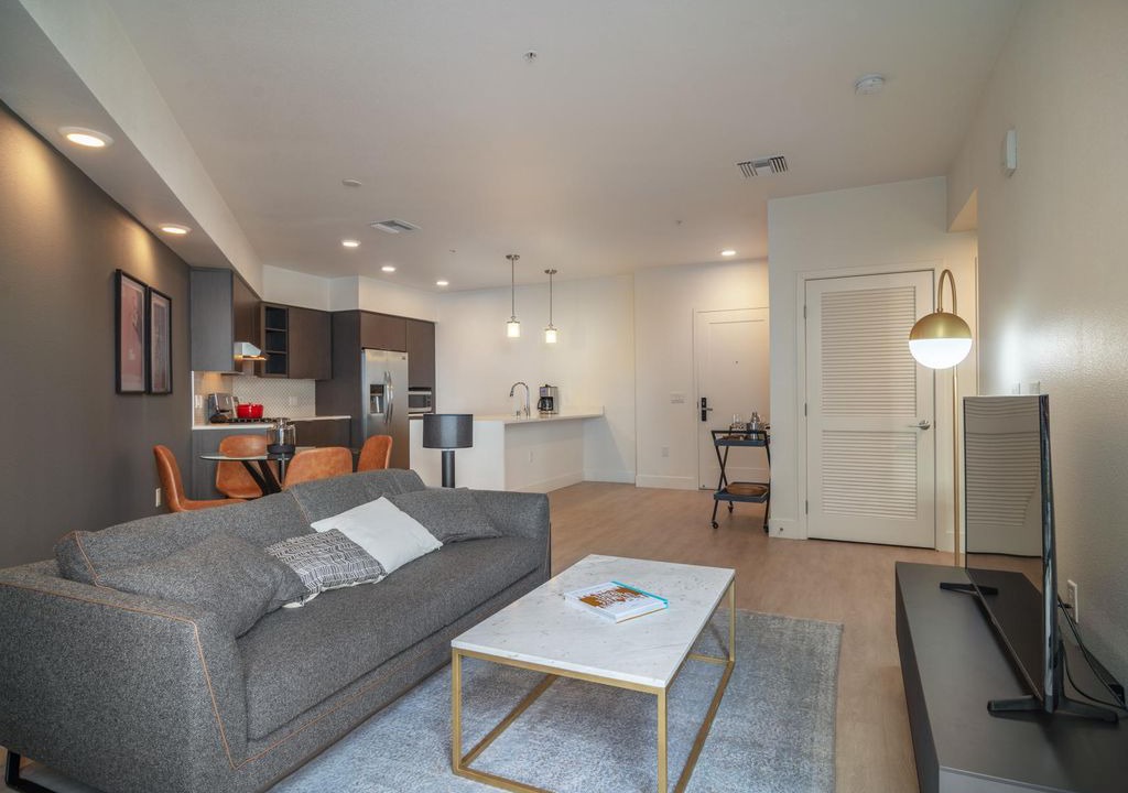 Morse Park Apartment | Smart Sunnyvale 1BR w/ Pool, Spa, BBQ, near Googleplex HQ, by Blueground