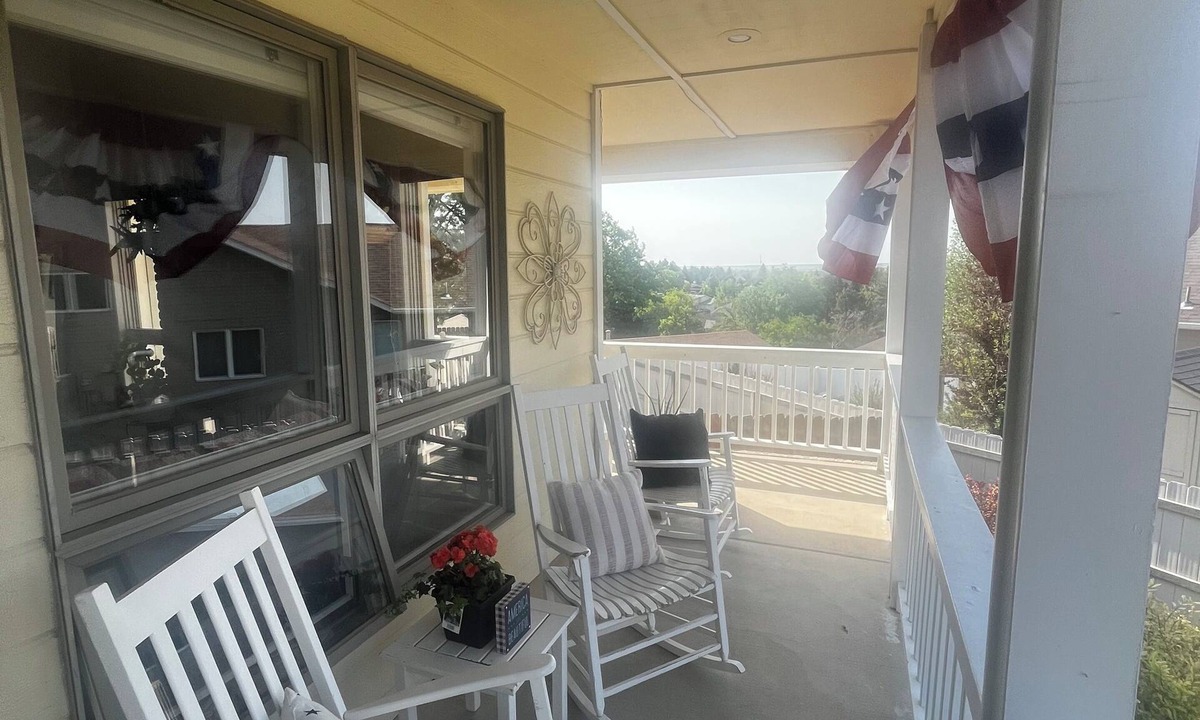 Cheyenne House | Spacious 5-bedroom house in Cheyenne with AC, fitness room, outdoor space