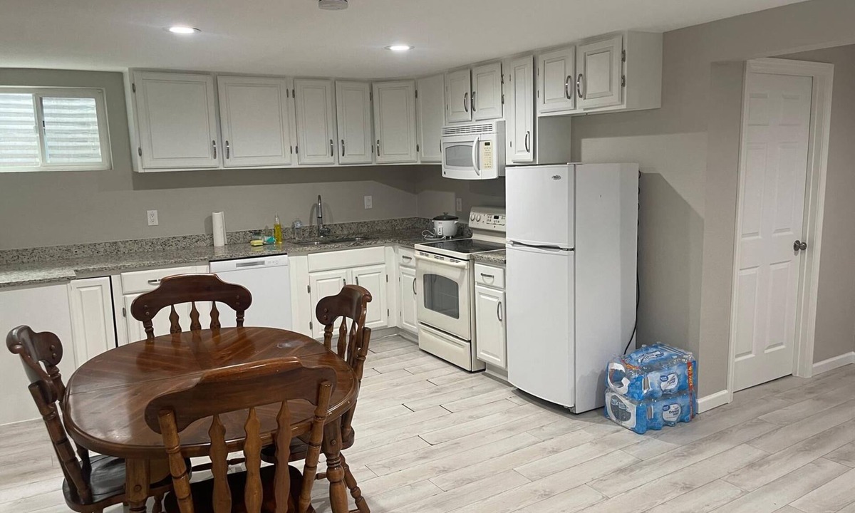Tollgate Overlook House | Spacious 5-bedroom house in enchanting Aurora with ,RV Parking Area,WiFi,AC etc.