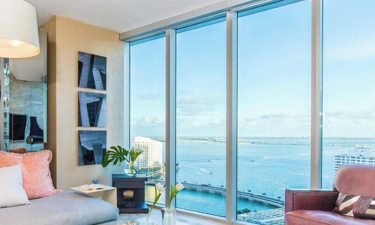 Downtown Miami Apartment | Spacious Brickell Suite | Group & Couple Ready
