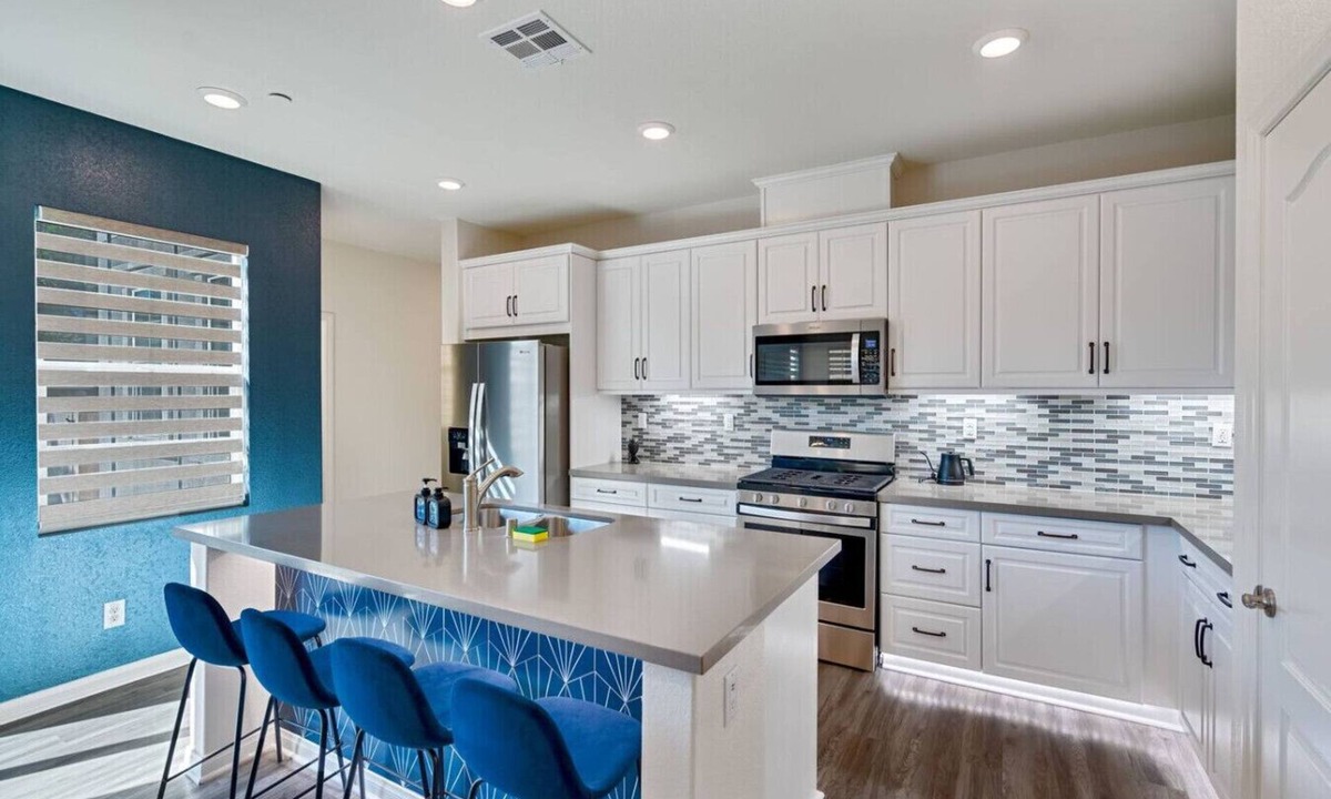 Chino House | Spacious Chino Stay | Pet Friendly + Near ONT
