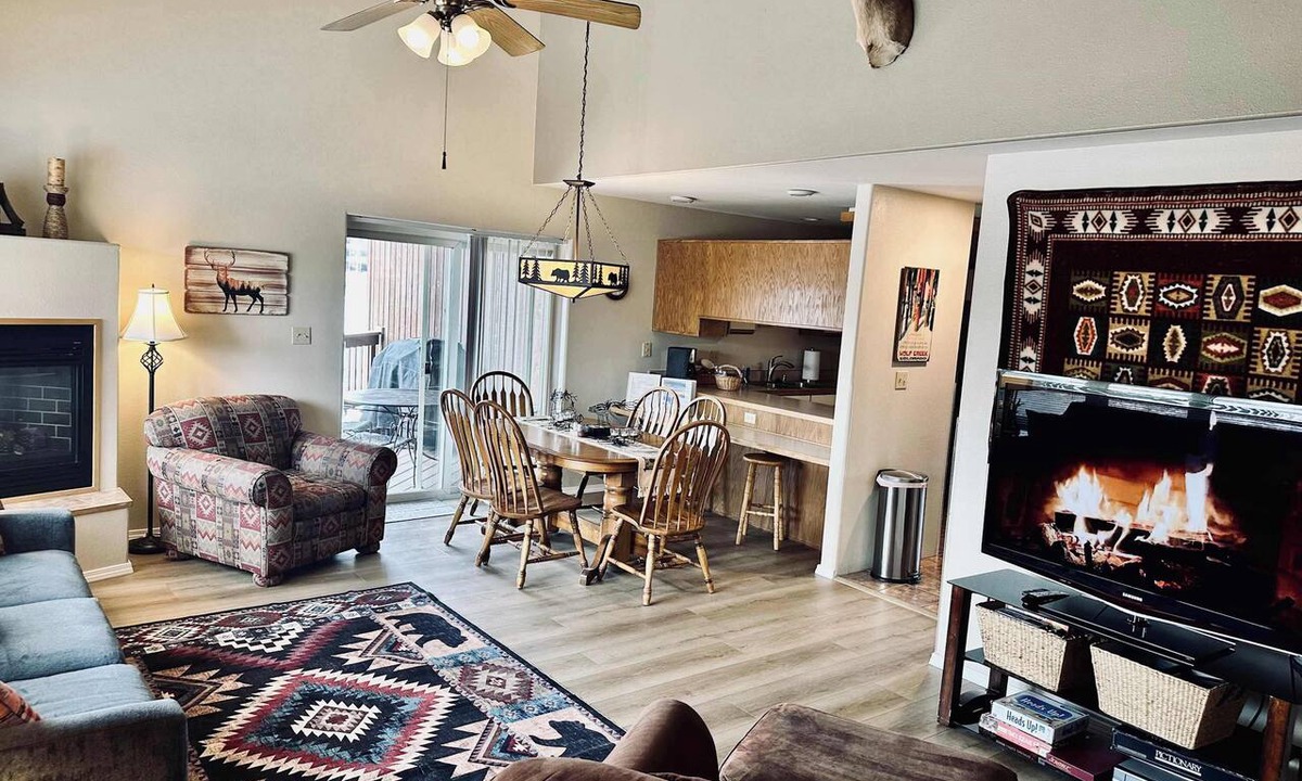 Pagosa Springs House | Spacious Pagosa Retreat w/Mountain Views