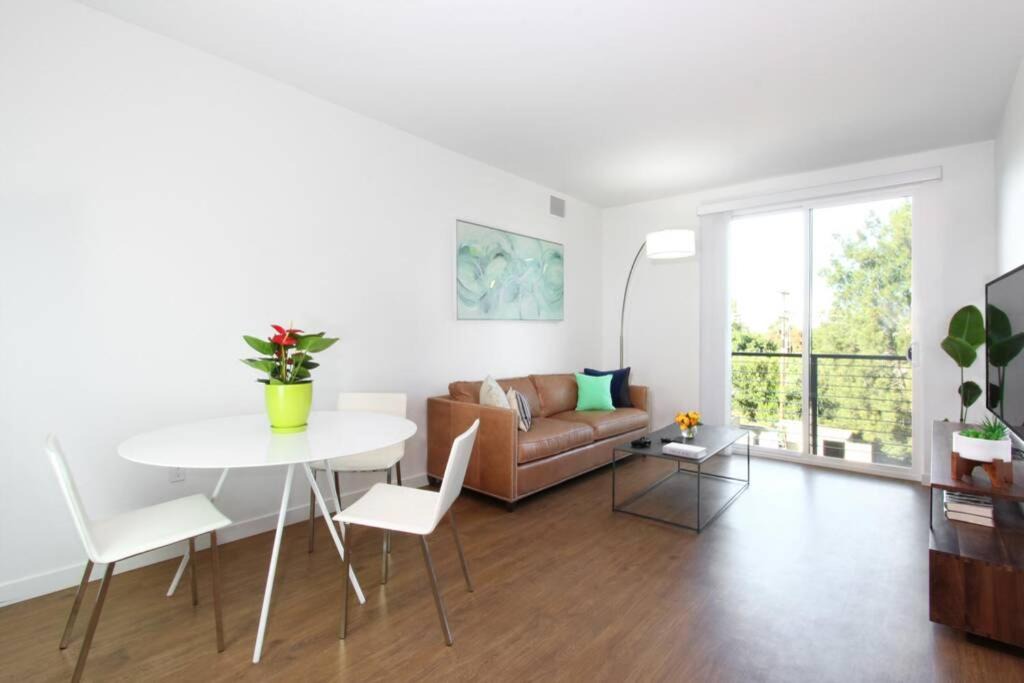 Morse Park Apartment | Spacious & Stylish Sunnyvale 3BR w/ King-Size Beds