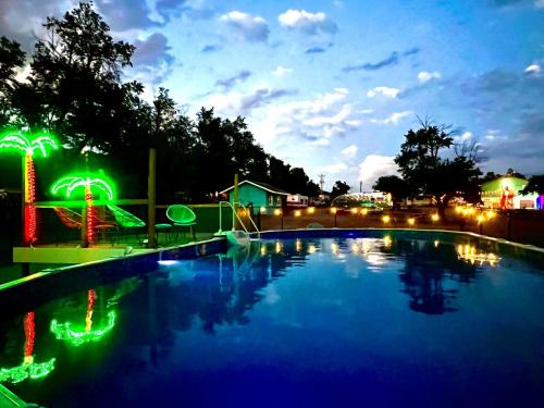 Canon City Other | Starlite Vintage Resort