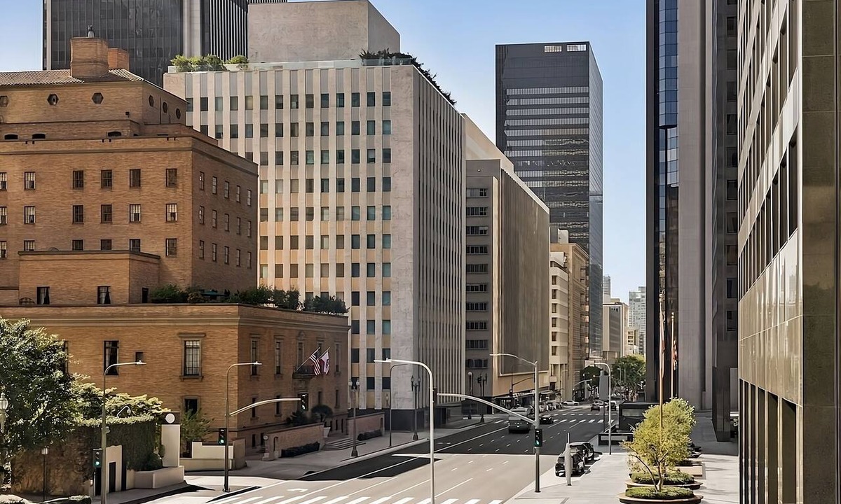 Financial District Hotel | Stay in the Heart of LA – 3 Relaxing Units Near Crypto.com Arena
