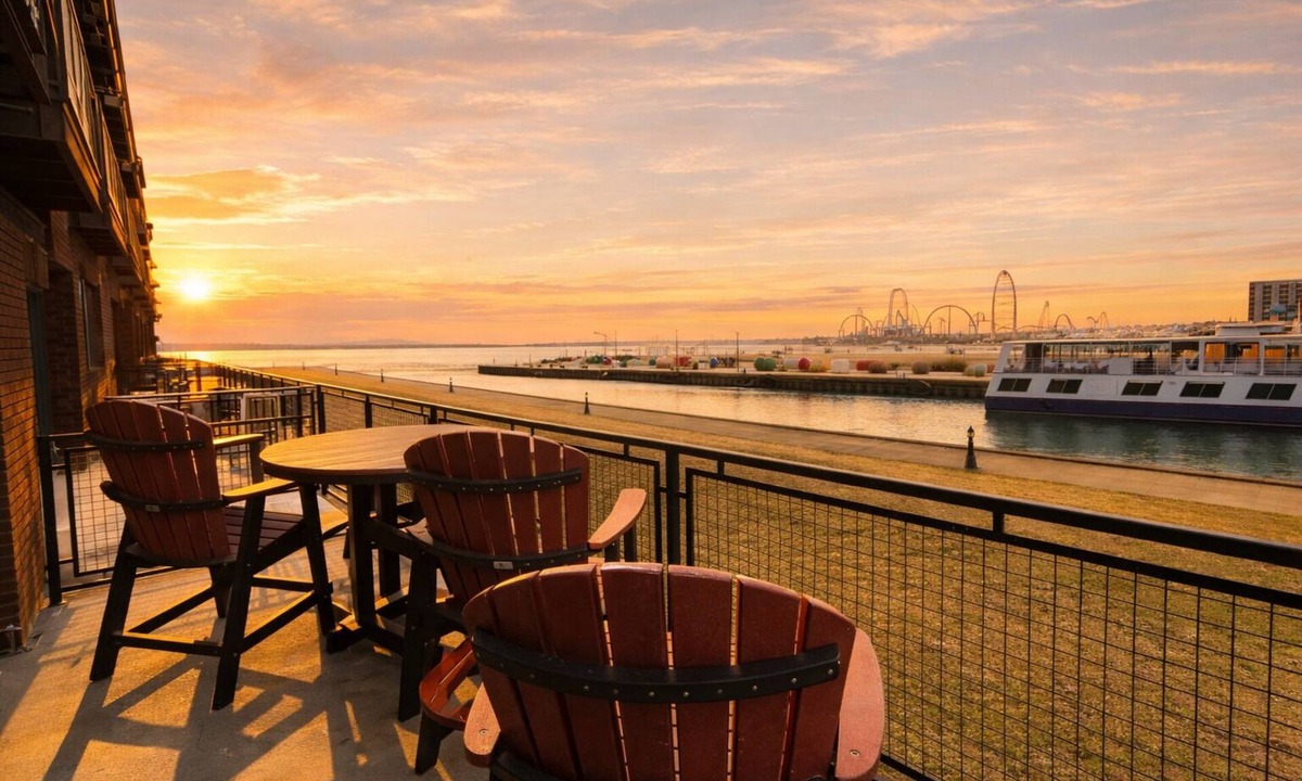 Sandusky Condo | Stay On The Water! Spectacular View Cedar Point! Downtown Walk to Ferry Restaurants Bars