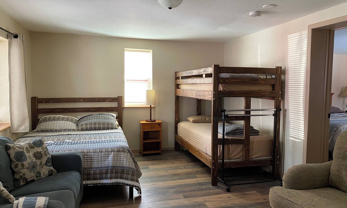 Loveland Apartment | Stoney River Lodge - Unit 5 - Big Horn Sheep