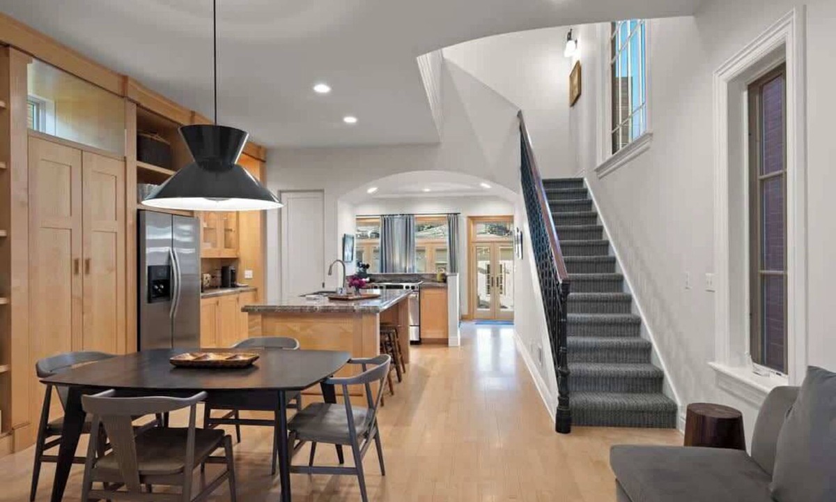 Five Points House | Stout Street 2 BDR at Curtis Park