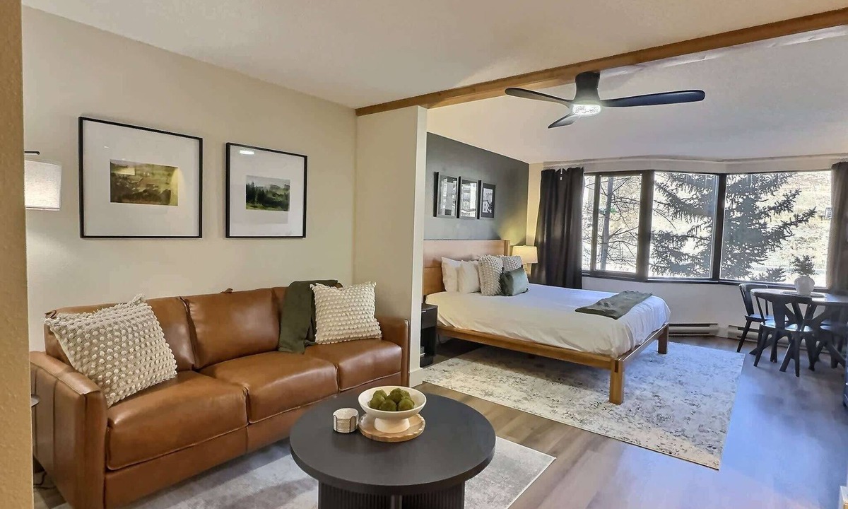 Mount Crested Butte Condo | Studio near Crested Butte slopes, pool & hot tub