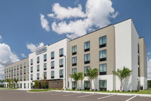 Englewood Hotel | StudioRes by Marriott Denver Tech Center