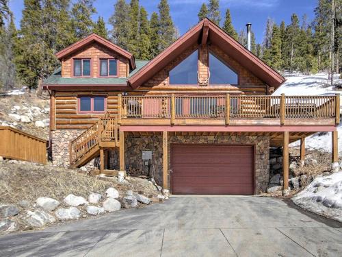 Huron Heights House | Stunning Ski Cabin with Hot Tub Ideal for Large Groups in Breckenridge, Colorado