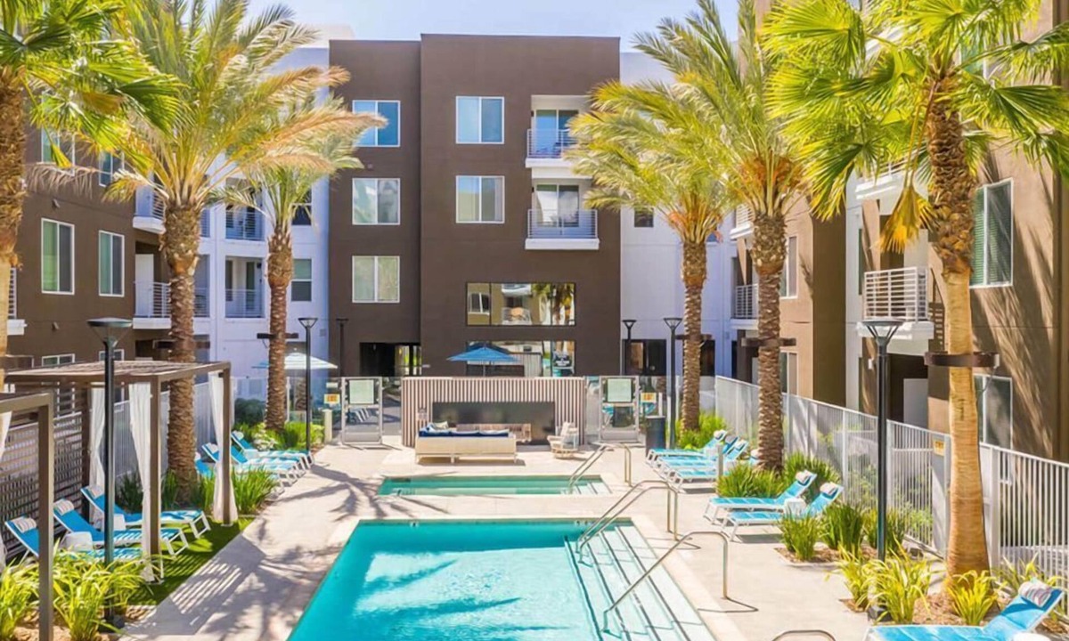 Fremont Condo | Stylish Fremont 1BR Retreat with Sparkling Outdoor Pool