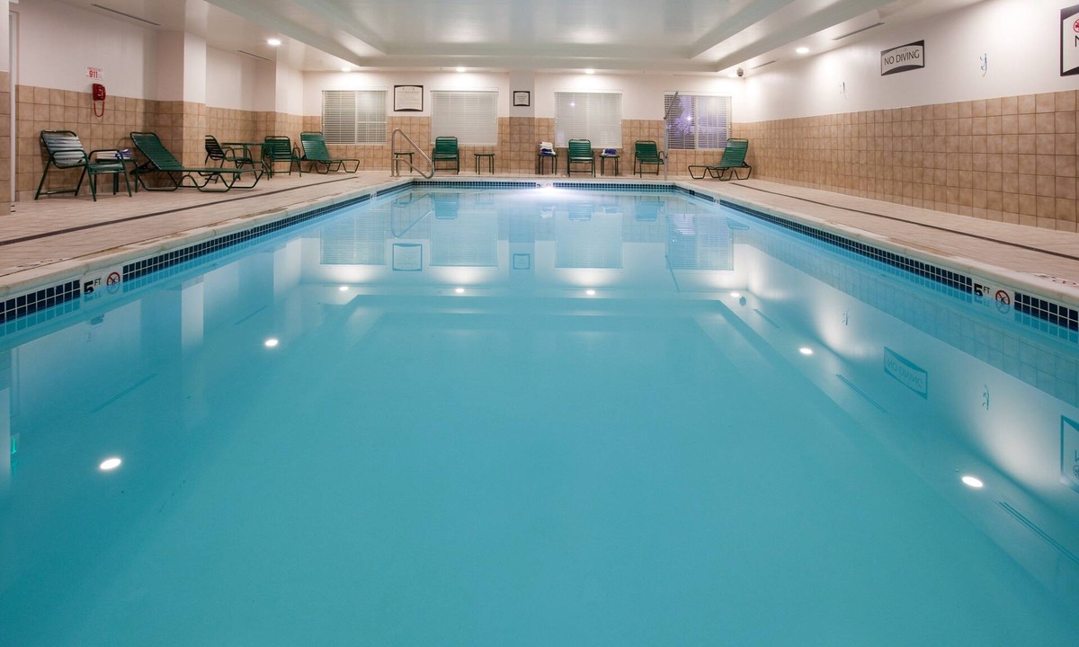 Dupont Apartment | Suite w/Full Kitchen | Near DEN | Free Breakfast