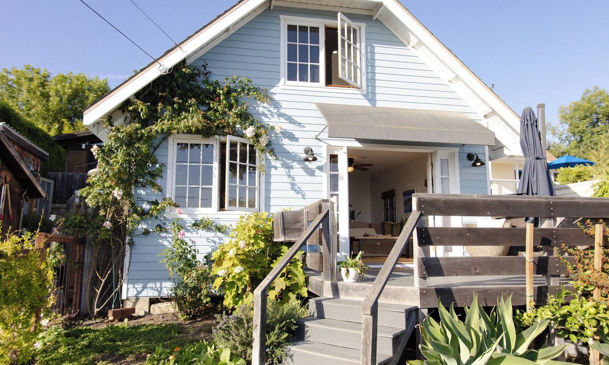 Santa Barbara Cottage | Summerland - Ocean View Home, Dogs Welcome!