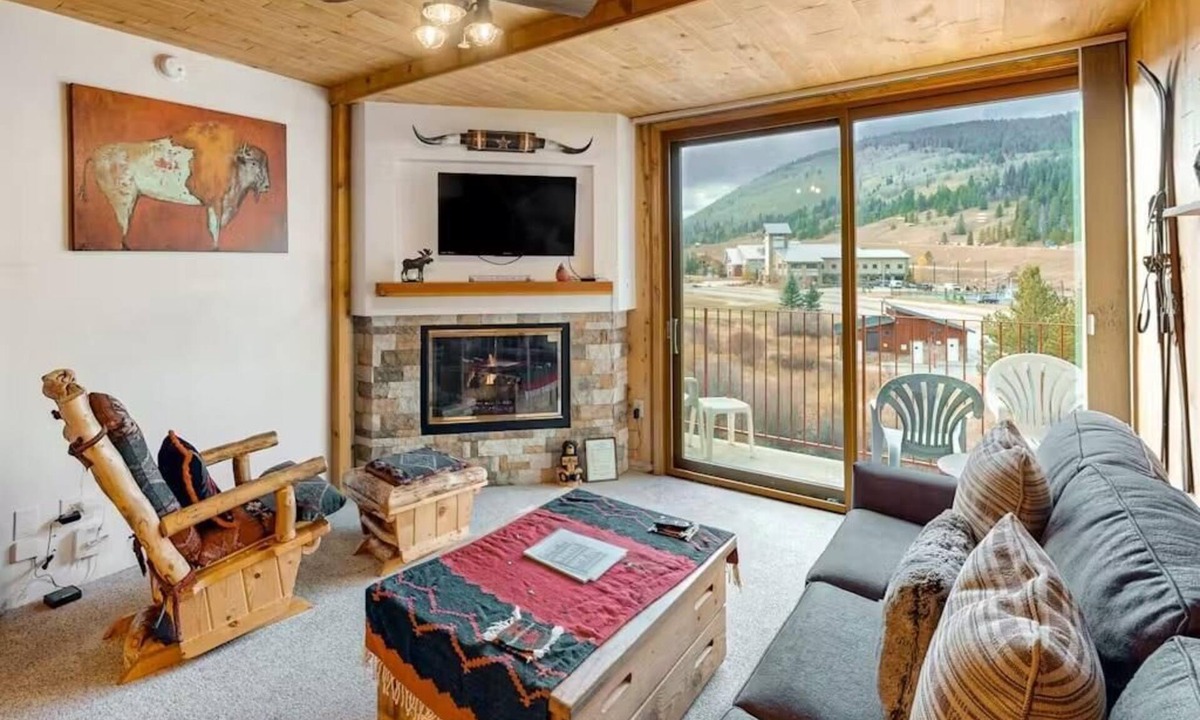 East Village at Copper Condo | Summit House East 1 Bed Loft 2 Bath Shmb