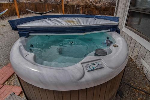 Windsor House | Sunny Family Home in Denver with huge yard and hot tub