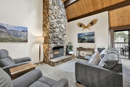 Big Bear Lake House | Switzerland Summit Condo- Cozy Base Camp Resort Chalet- Walk to Ski Lifts + Hiking