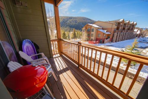 Mountain House House | Tenderfoot Lodge 2620 by SummitCove Lodging in Colorado