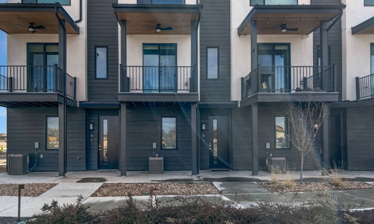 Grand Junction House | Terrace At Two Rivers 3 Bedroom Townhouse
