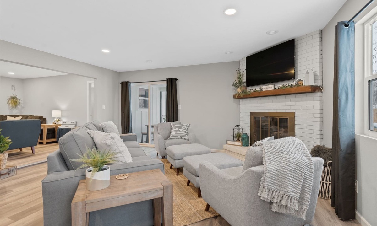 Loveland House | The Banyan Inn ~ Loveland