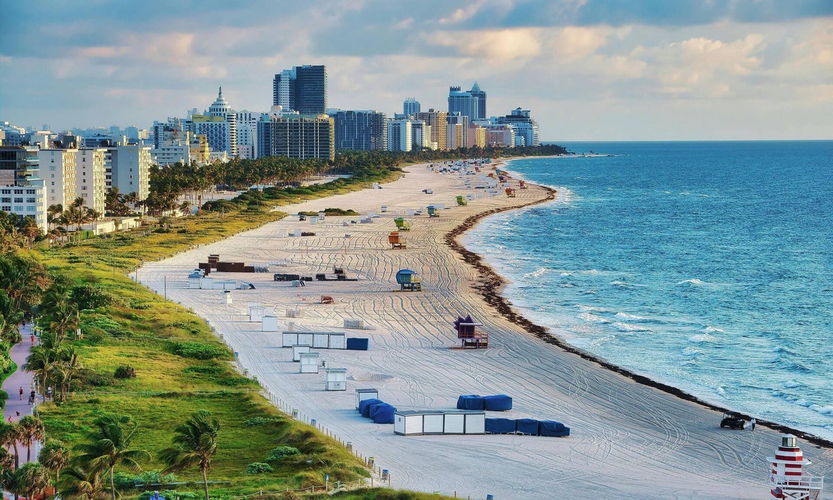 North Beach Hotel | The Broadmore Miami Beach