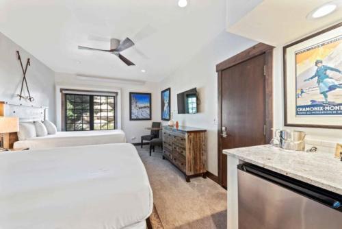 Beaver Creek Hotel | The Charter at Beaver Creek A155