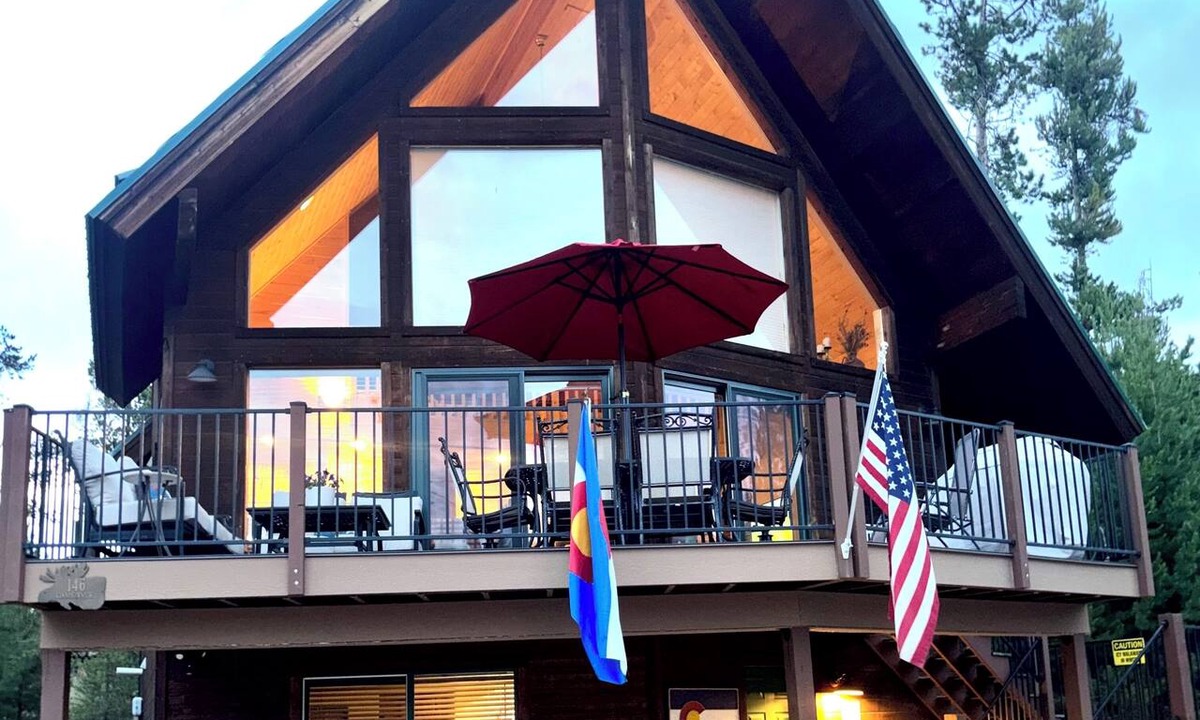 Grand Lake Cabin | 'The Grand Retreat' Exquisite Family Cabin
