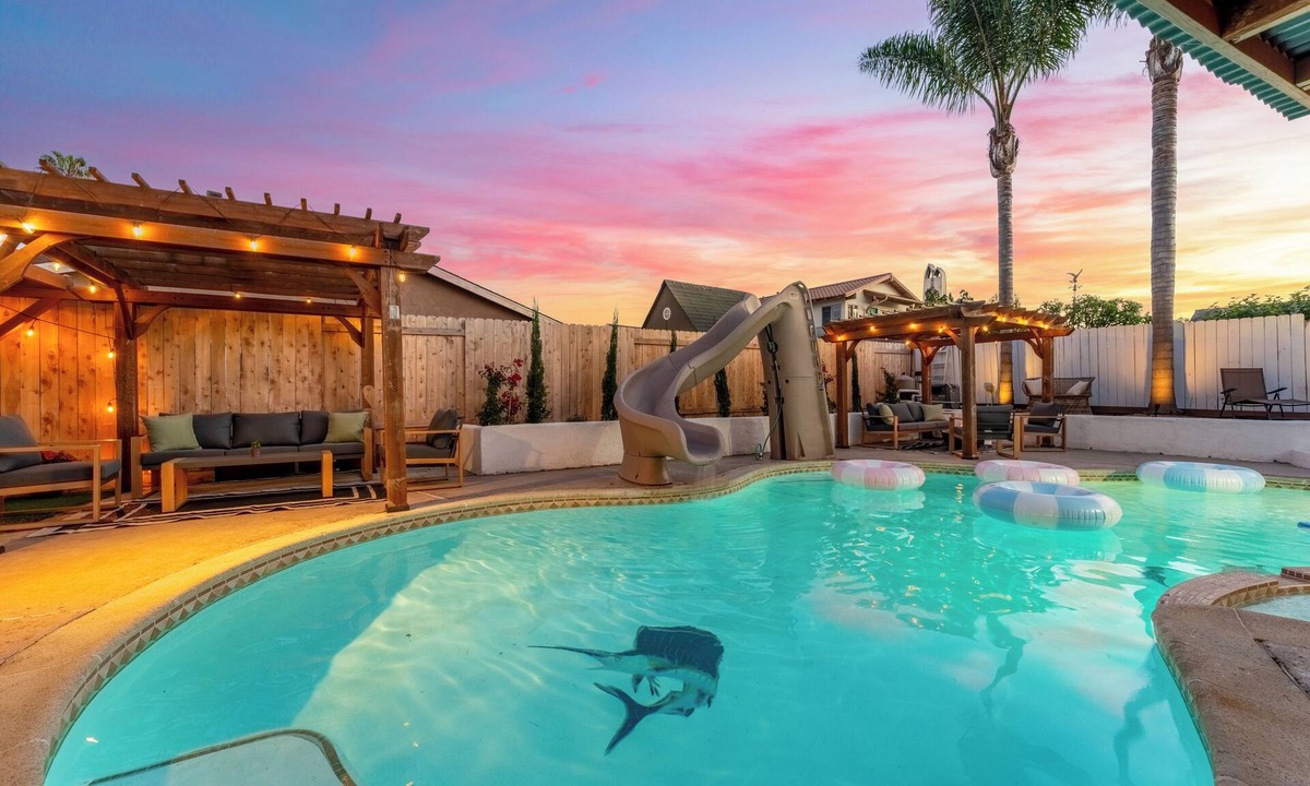 Goleta House | The Grand Retreat Goleta - Chosen Collection