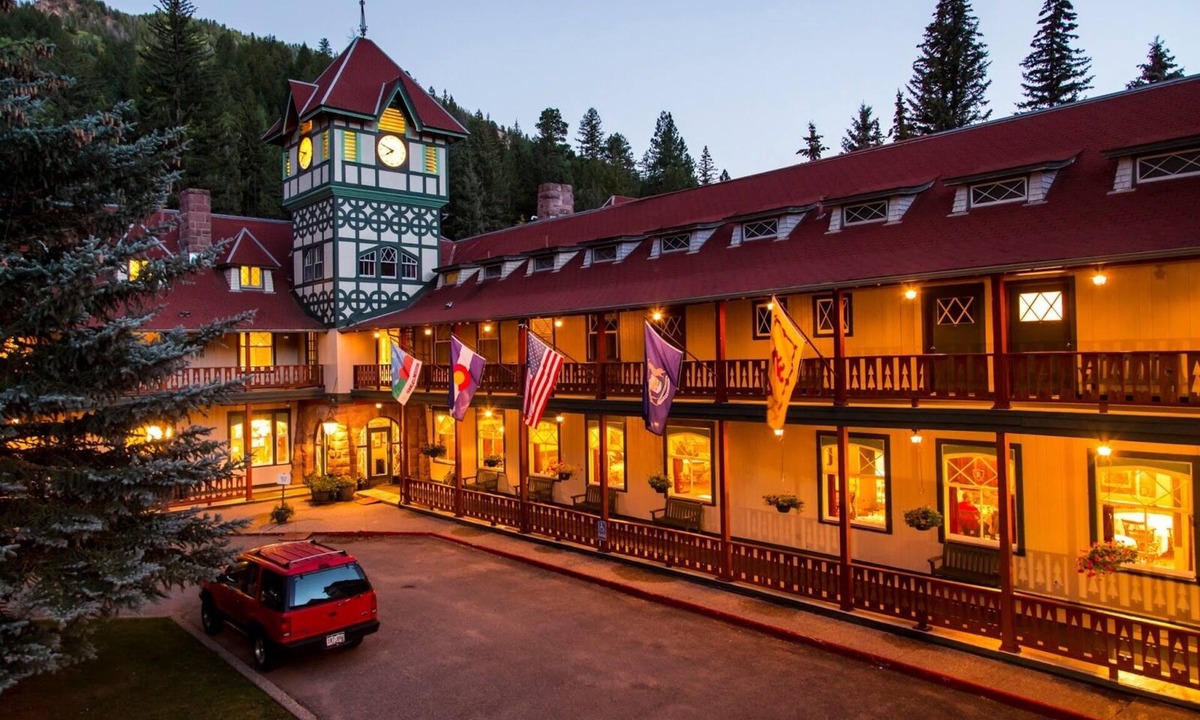 Redstone Hotel | The Historic Redstone Inn