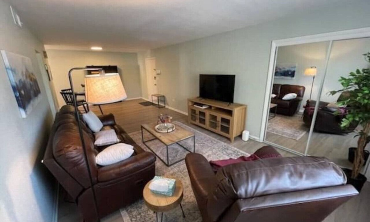 Lakewood Apartment | The Lakewood Nook | Stylish 1BR Extended Stay
