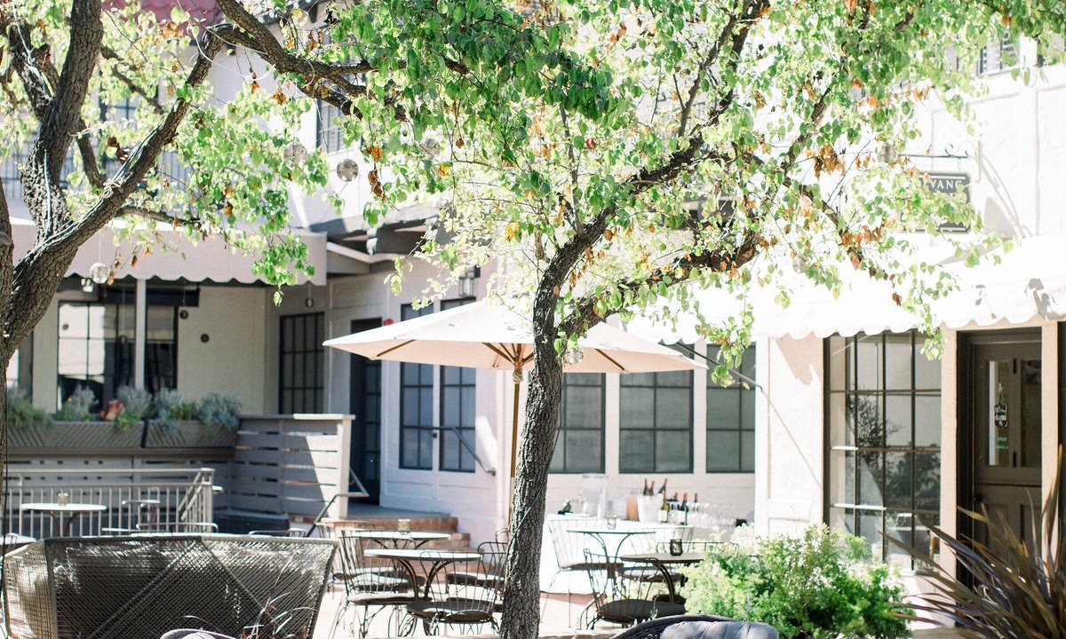 Solvang Hotel | The Landsby