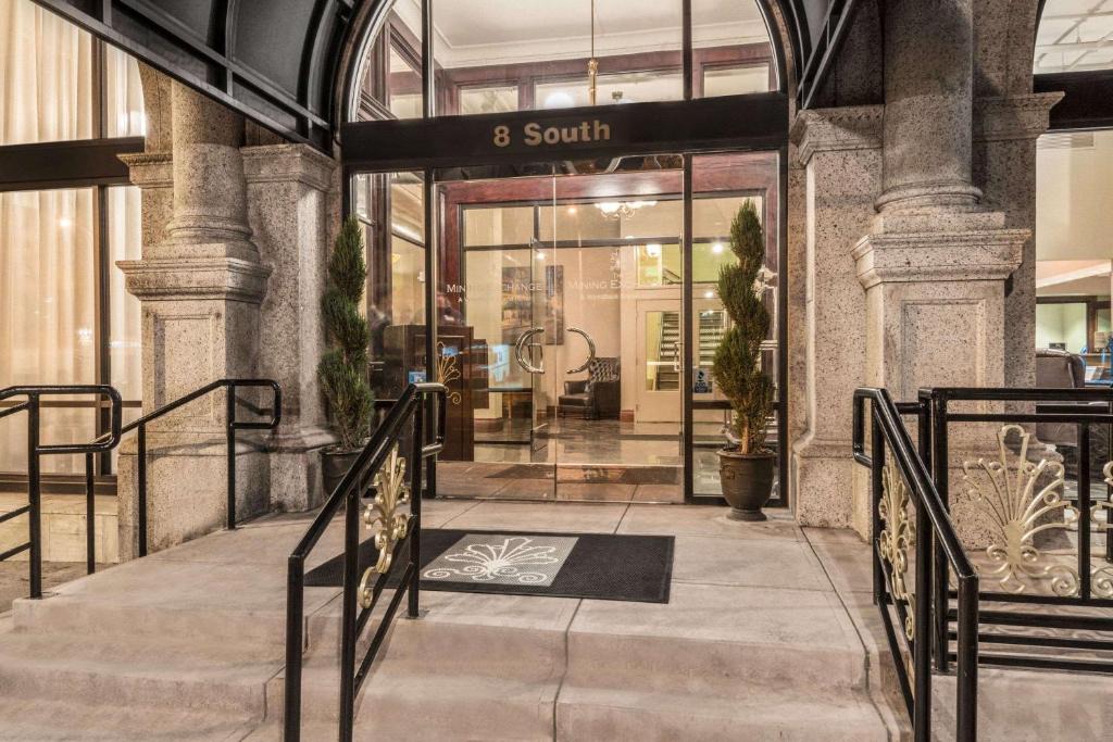 Downtown Colorado Springs Hotel | The Mining Exchange