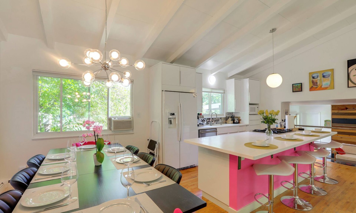 Applewood Villages House | 'The Modern Ridge House' w/Yard in Wheat Ridge