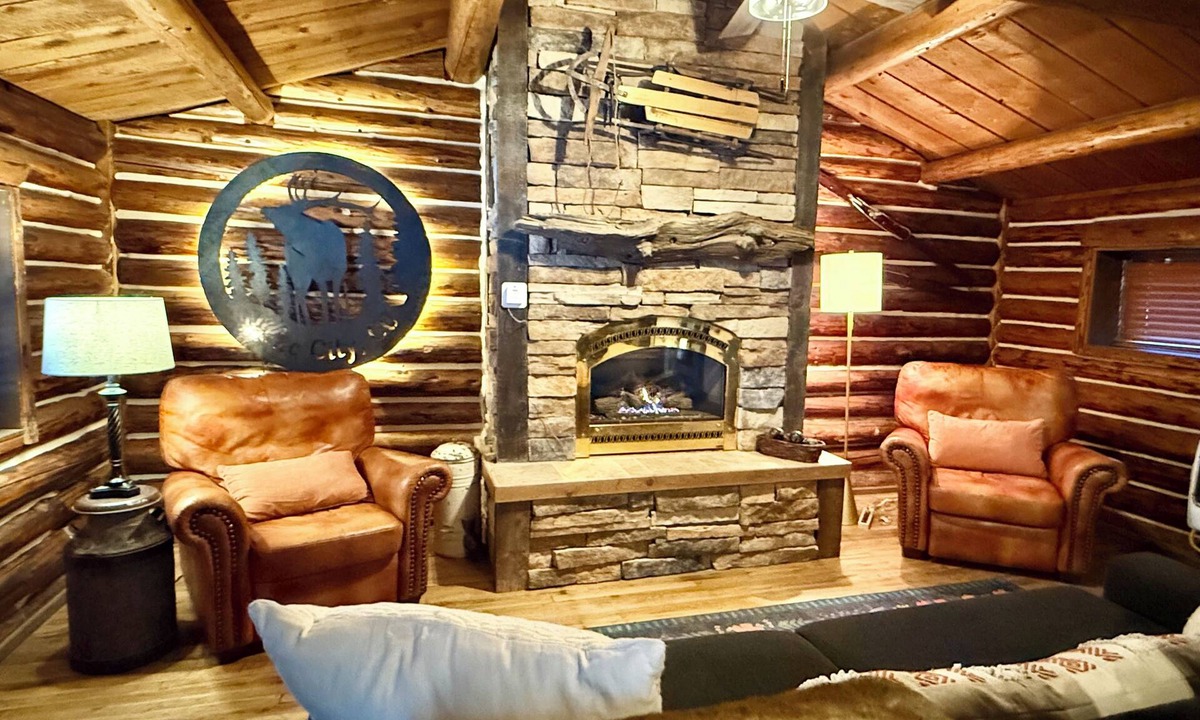 Lake City Cabin | The Moose Goose Cabin by the Lake at Lake San Cristobal