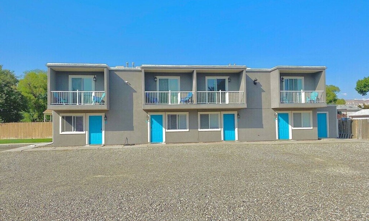 Grand Junction House | The Whole Enchilada w/4 townhomes, Hot Tub