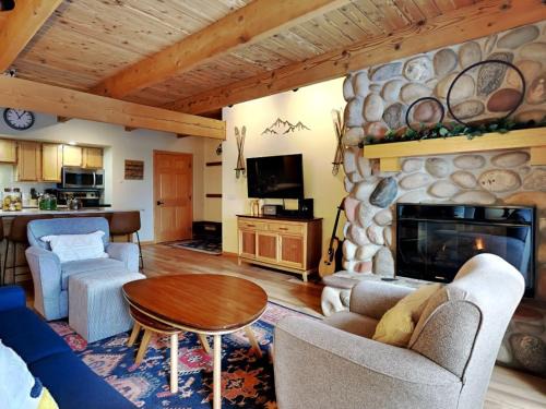Snowmass Village House | Timberline Condominiums 1 Bedroom Deluxe Unit A2B