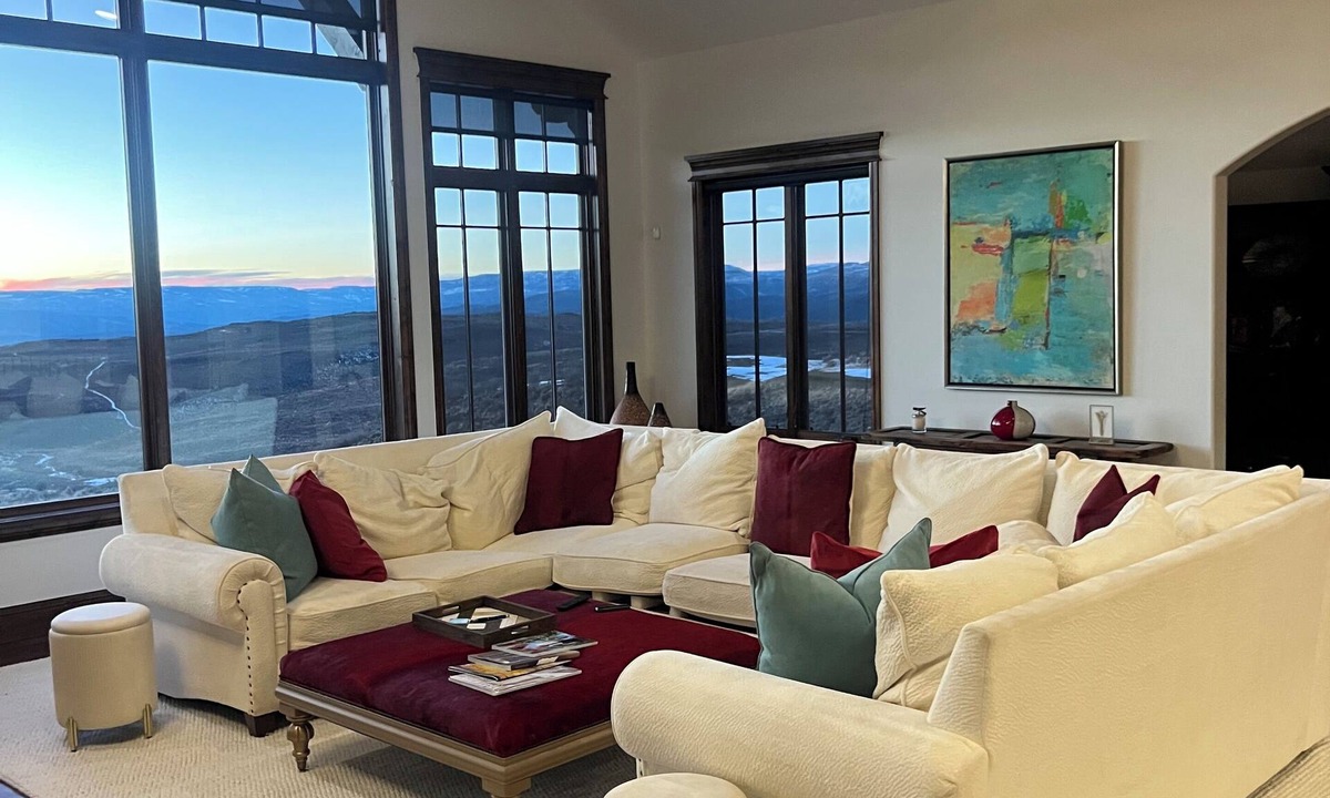 Edwards House | Top of the World Living- a 10,000 SF Mountain Modern Estate on Fazio Golf Course