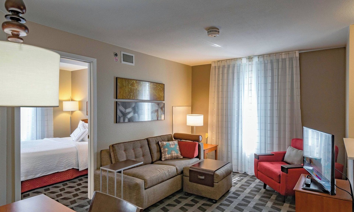 Streetsboro Hotel | Towneplace Suites By Marriott Streetsboro