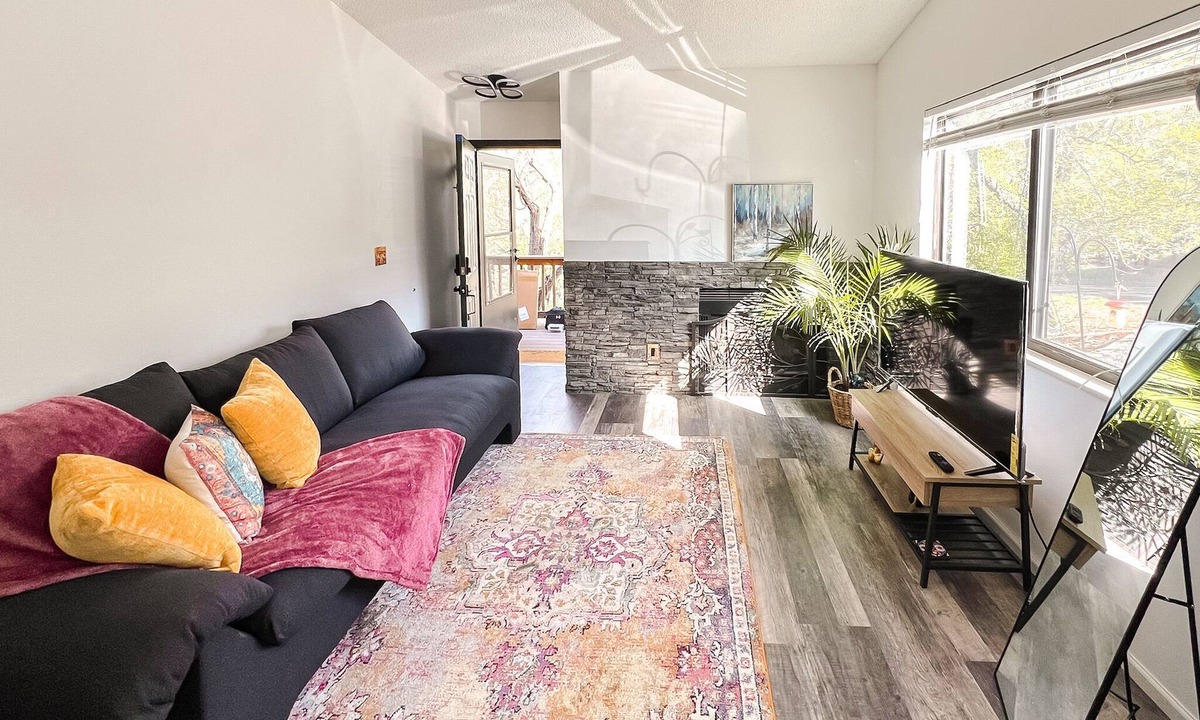 West Colorado Springs House | Tranquil Retreat Steps from Garden of the Gods!