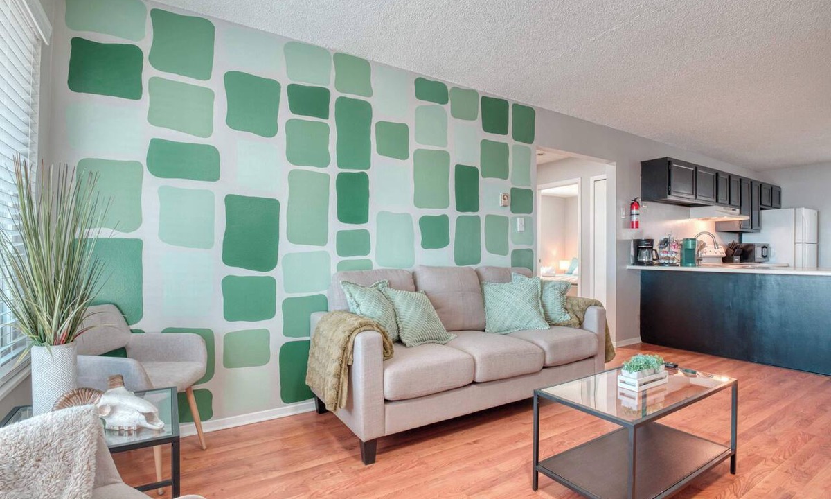 Cimarron Hills Apartment | UnitA/CoffeeBar/FreeParking/NearBase/NearAirport