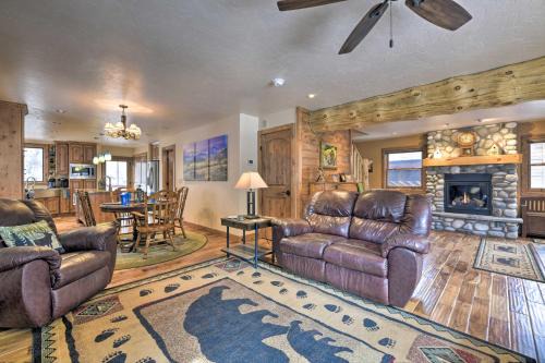 Ouray House | Updated Mtn Home w/Deck on Uncompahgre River