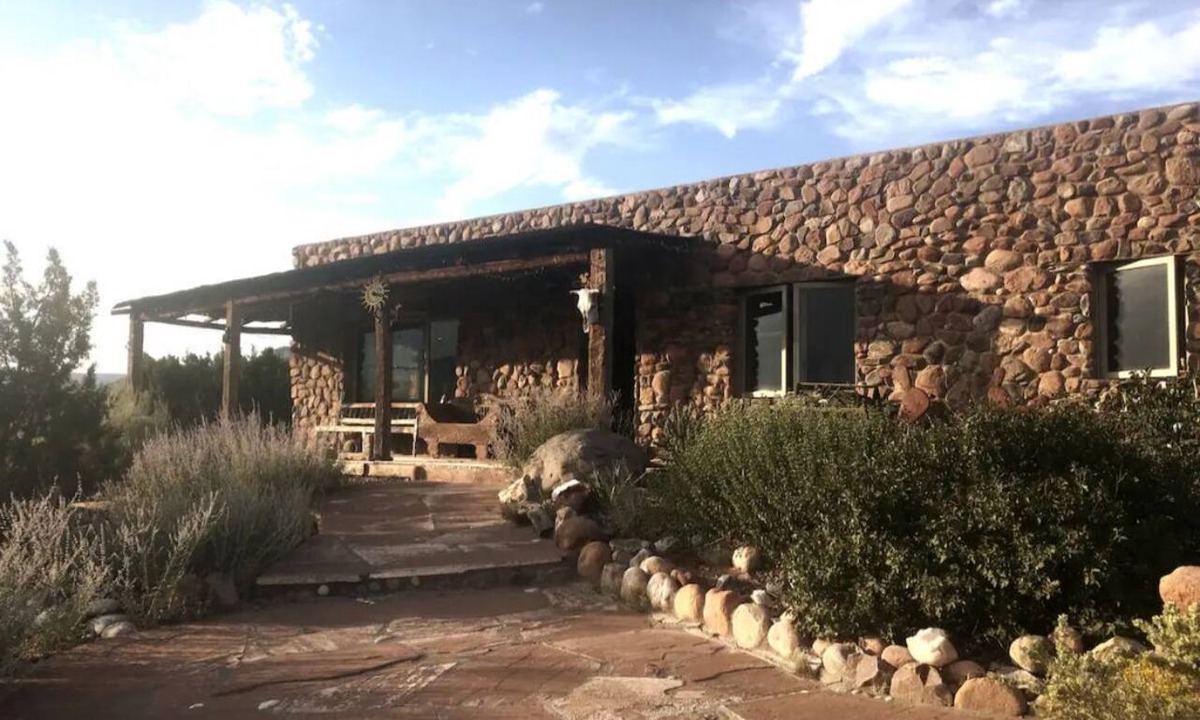 Abiquiu House | Villa Tocaya: 3 Unique Homes in O'Keeffe Country!