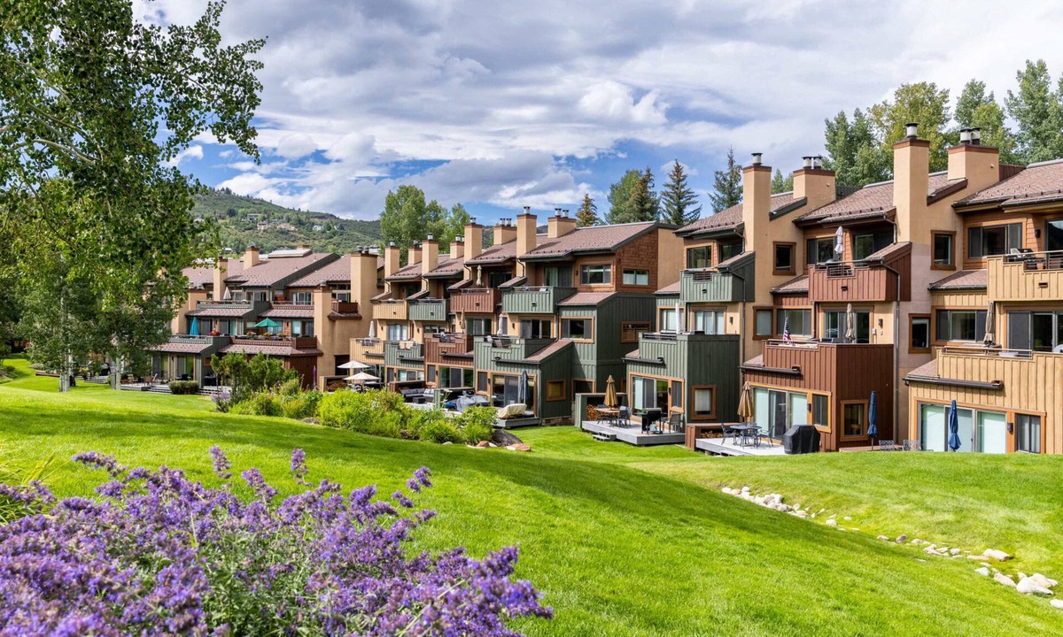 Snowmass Village Apartment | Villas at Snowmass Club