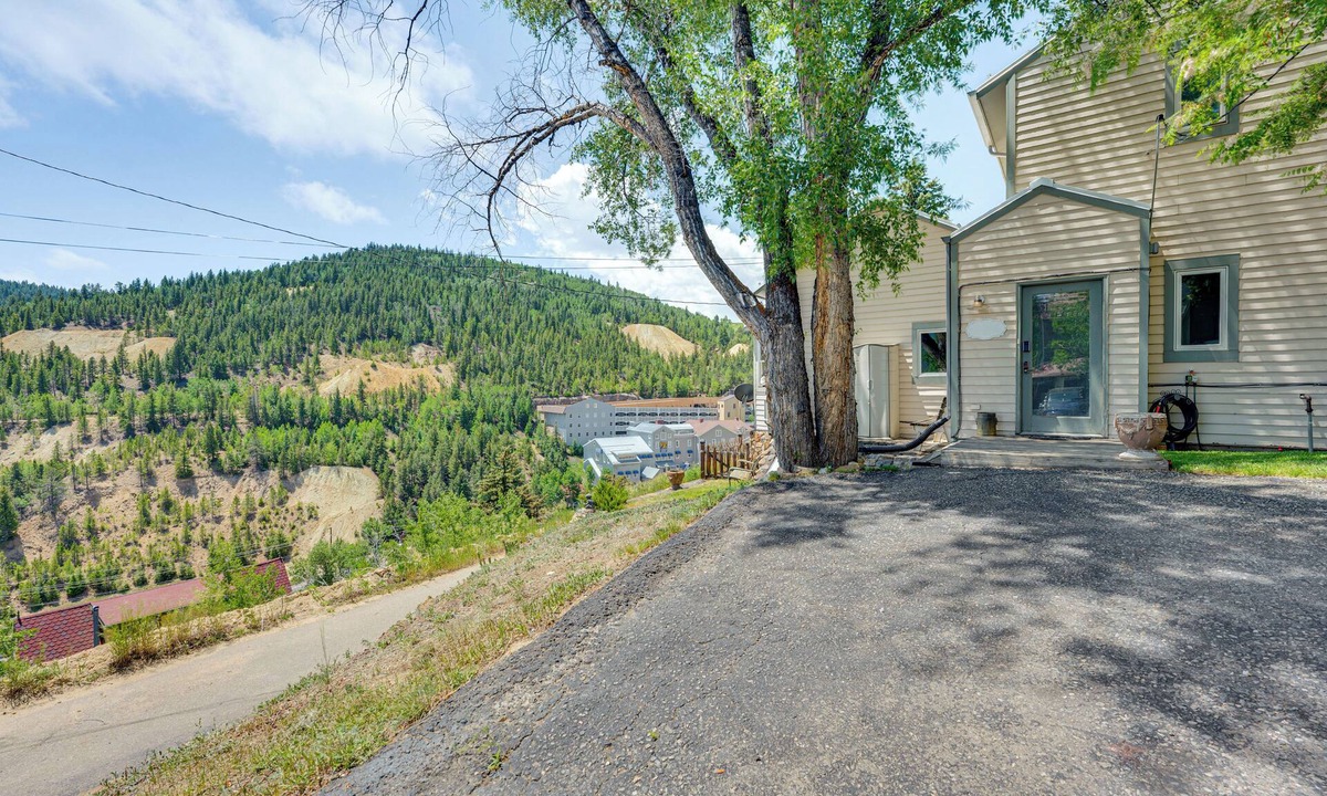 Central City House | Walk to Casinos & Opera House! Central City Home