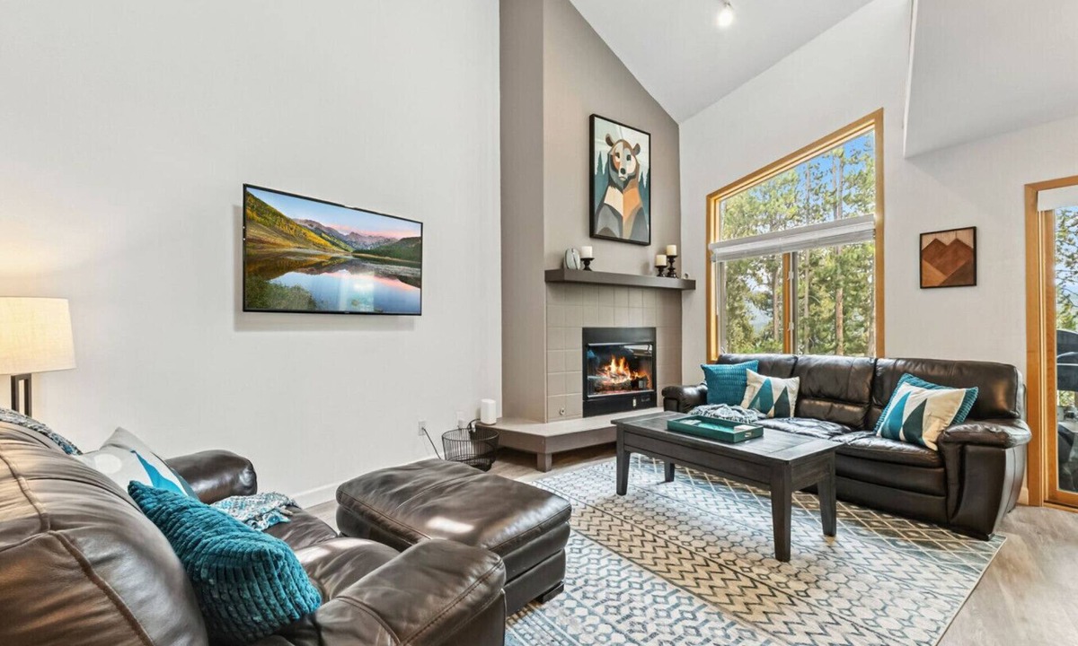 Breckenridge Villa | Walk to Snowflake Lift + walk to Main St