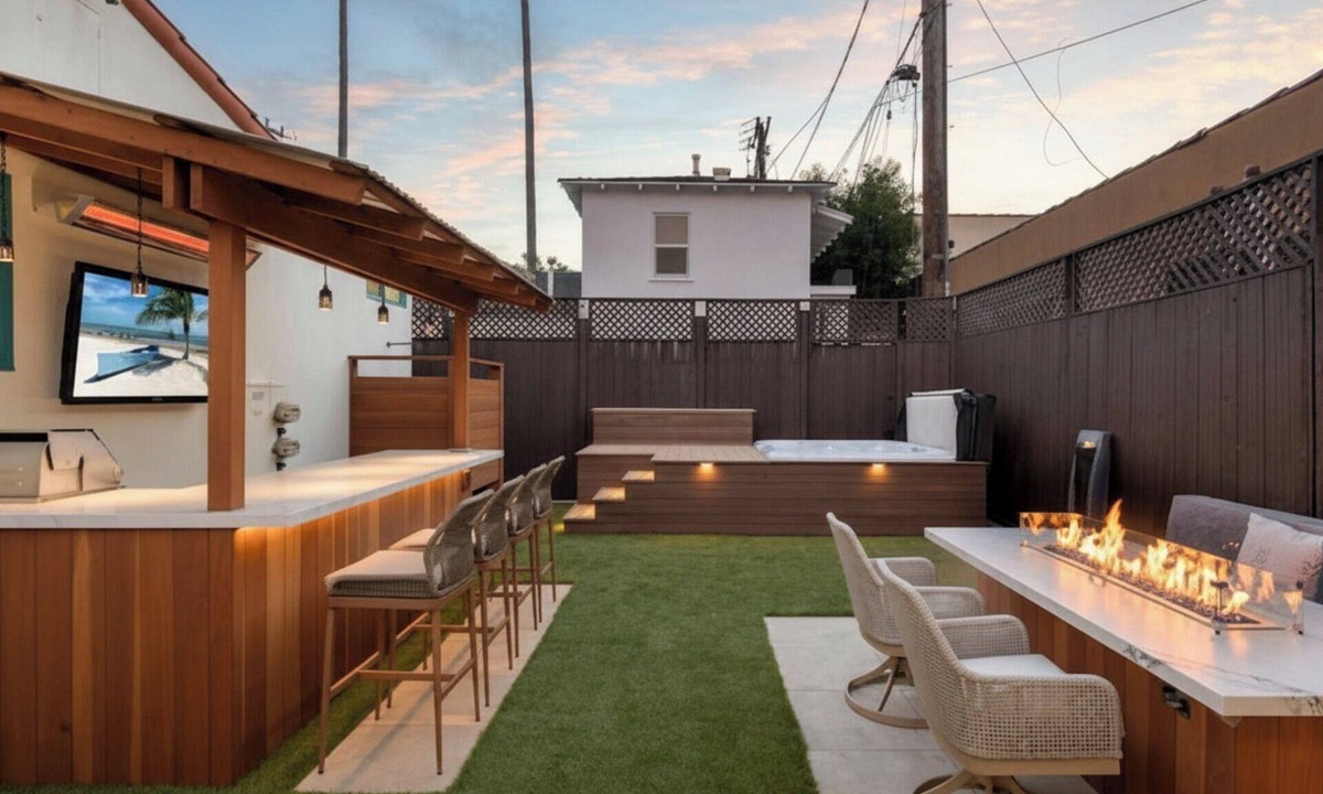 West Beach House | Walk to the Beach & Funk Zone: Hot Tub, Fire Pit