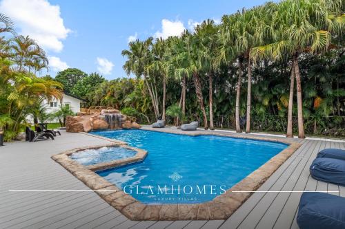 Plantation Villa | Waterfall Villa - Multi Court - Watersilde - Cinema