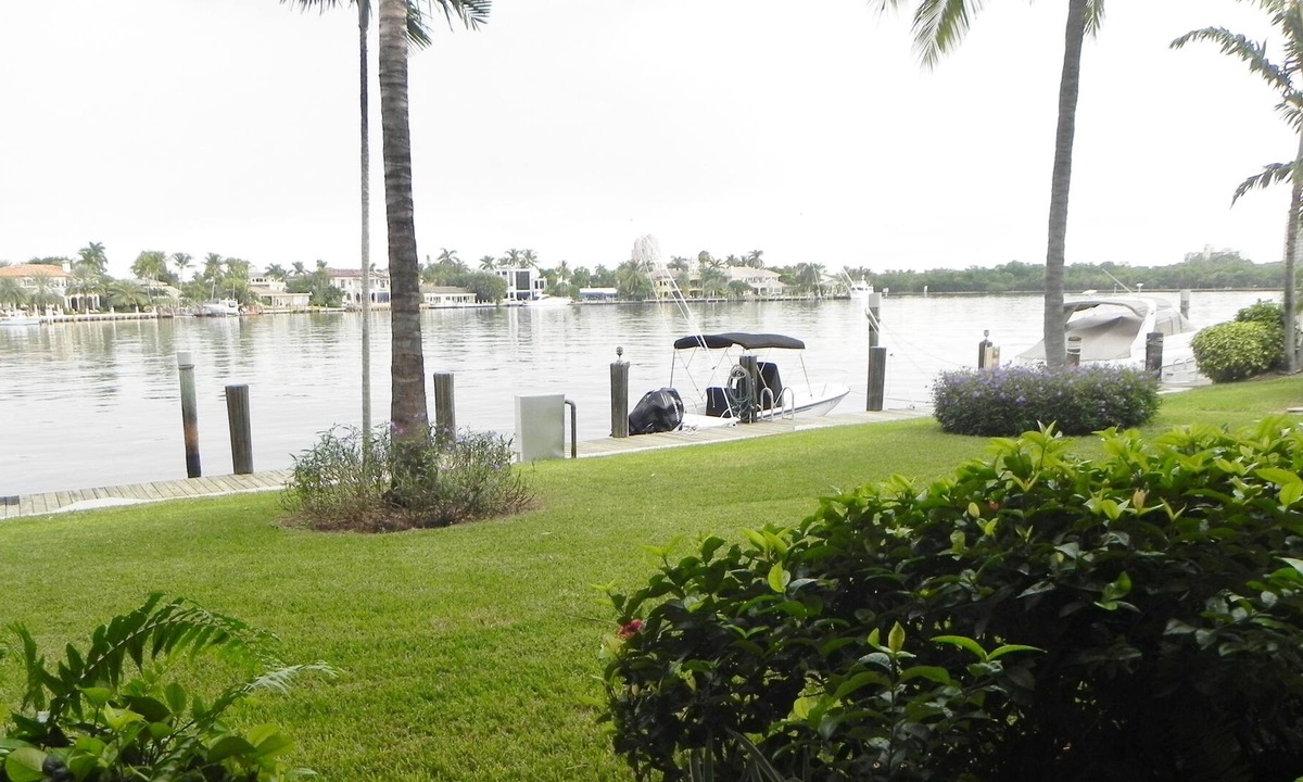 Birch Park Finger Streets Condo | Waterfront Retreat