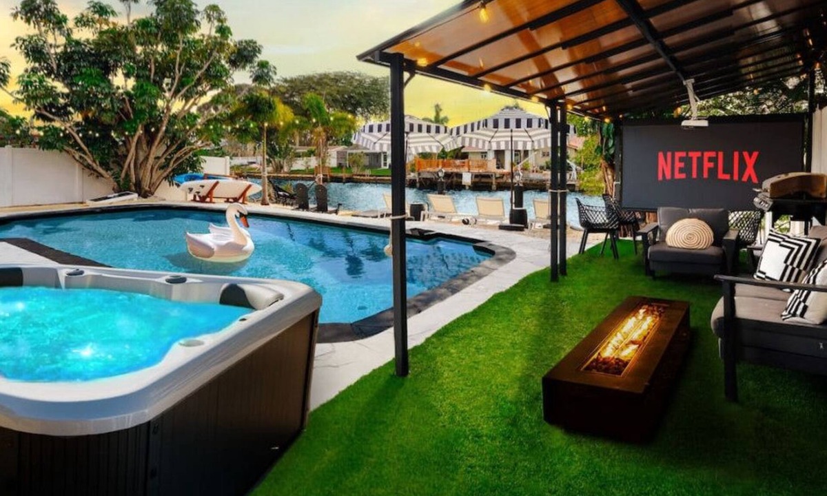 Fort Lauderdale Villa | Waterfront w/Beach Htd Pool Cinema Game-Room Spa