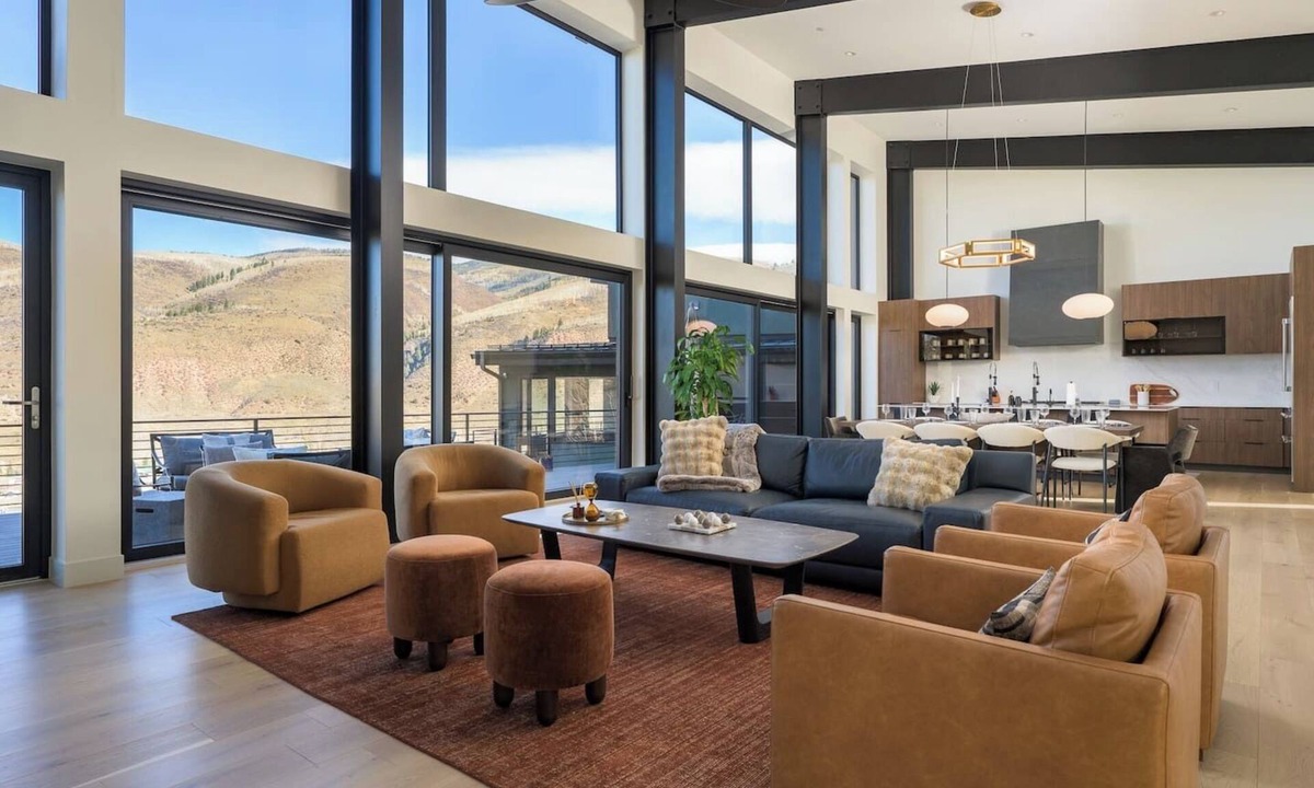 Eagle-Vail House | Whiskey Hill Luxury Retreat | Hot tub + Mountain Views